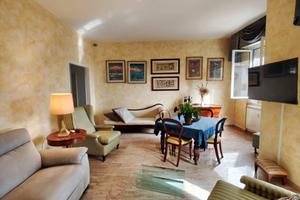 Appartamento di 120 m² con 5 locali a Albenga