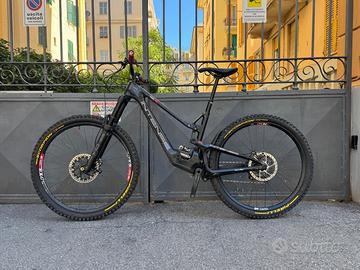 Intense Tracer 29