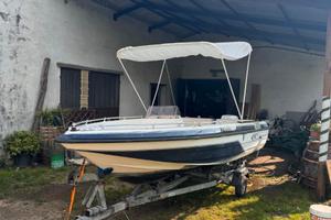 Barca open 40cv compreso carrello