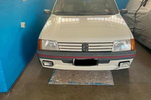 Peugeot 205 1.9 gti