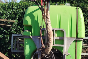 Botte diserbante autolivellante OMA 800 litri