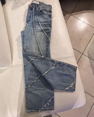 Bershka orig. Jeans ricamato tg. 10-12