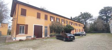 Immobile di 794 m² a Castel Maggiore