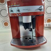 MACCHINA CAFFE' AUTOMATICA DELONGHI
