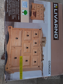 Mobiletto,entratina in legno