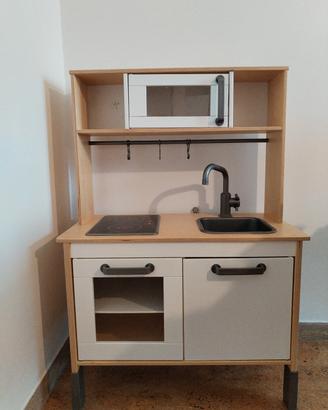 Cucina giocattolo in legno Ikea Duttig 