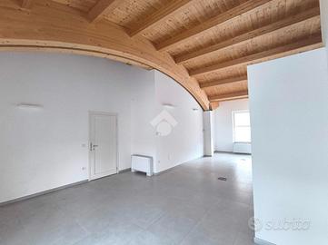 UFFICIO A SAINT-CHRISTOPHE