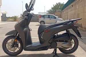 Honda Sh 300 Sport  7500km certificato 