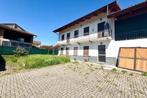 BIFAMILIARE A BUTTIGLIERA ALTA