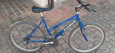 bicicletta mountain bike 26'