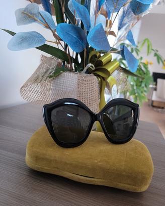Occhiali Gucci modello cat eyes