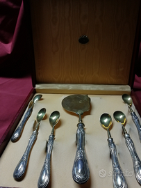 Set di posate