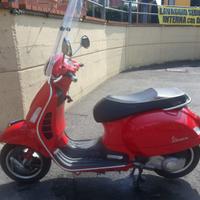 Piaggio Vespa gts 300 super