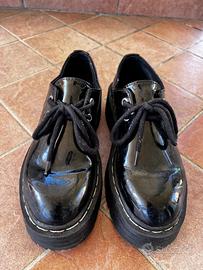 Scarpe lucide platform