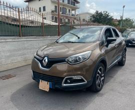 Renault Captur 2015 1.5 dCi 8V 110 CV