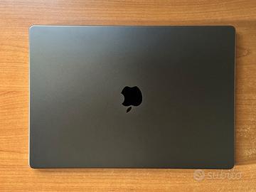 Apple MacBook Pro 16'' M3 Pro