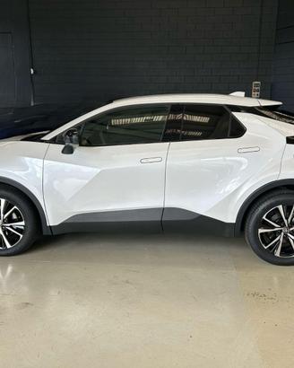 Toyota C-HR 2.0 Full Hybrid Trend (197 CV)
