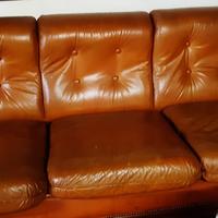 divano letto  in vera pelle 