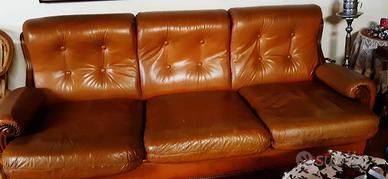 divano letto  in vera pelle 