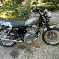 Suzuki TU 250 X scrambler
