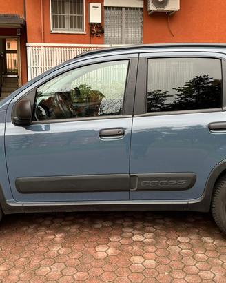 Fiat New Panda 1.o Hybrid City Cross