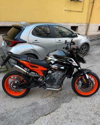KTM DUKE 890 GP