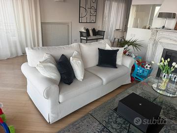 2 Divani poltrone e sofa