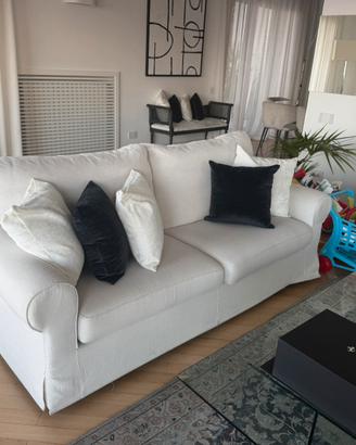 2 Divani poltrone e sofa