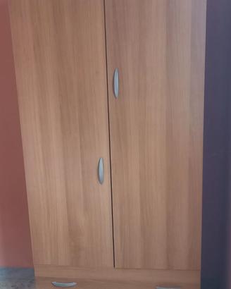 Armadio a 2 ante e 2 cassetti