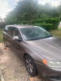 Volvo v 70