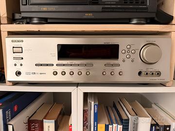 Onkyo Sintoamplificatore Surround SR502E
