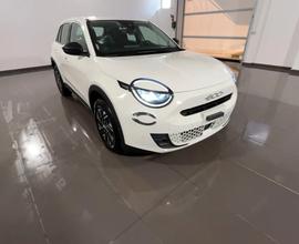 Fiat 600 Hybrid 110 CV DCT MHEV La Prima