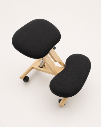 Sedia ergonomica inginocchiata posturale in legno