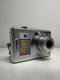 Sony Cyber-shot DSC-W30 – 6.0MP con Carl Zeiss
