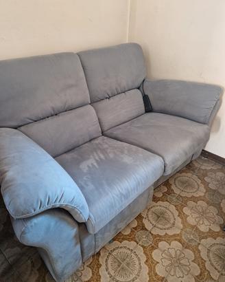 Divano con poltrona reclinabile