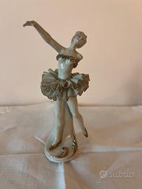 Statuetta Capodimonte in Porcellana