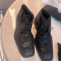 Scarpe polacchine taglia 42 in pelle nere