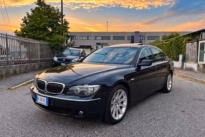 BMW 740I V8 BENZINA STUPENDA
