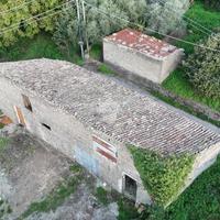 RUSTICO A SAN MARTINO VALLE CAUDINA