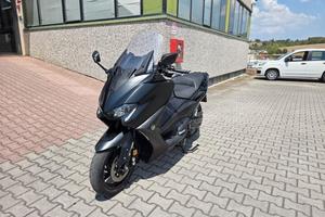 Yamaha TMAX 560