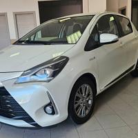 Toyota Yaris BIANCO PERLA