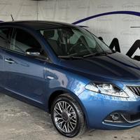 Lancia y 2023 full optional