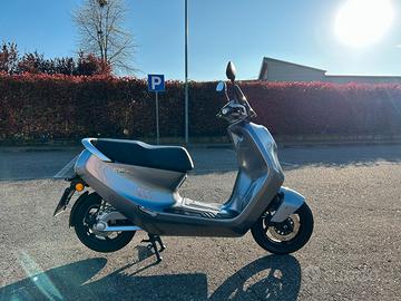 Scooter 125 Yadea C1S Pro
