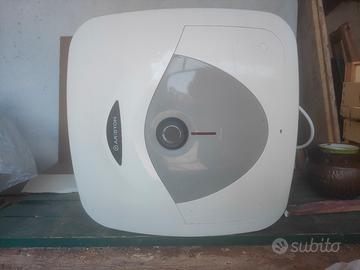 scaldabagno elettrico Ariston Andris RS 30l 