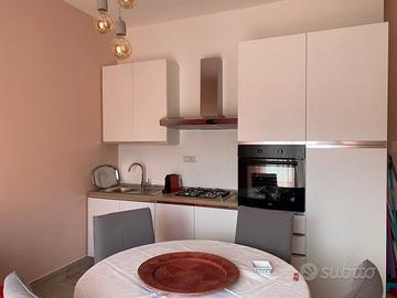 Bilocale con giardino Montepaone Lido (CZ)