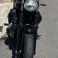 Moto Guzzi v7 Stone Night Pack