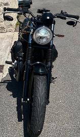 Moto Guzzi v7 Stone Night Pack