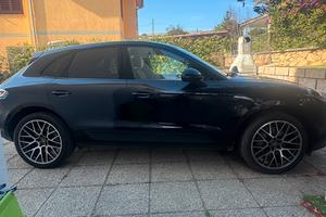Macan 4s in garanzia