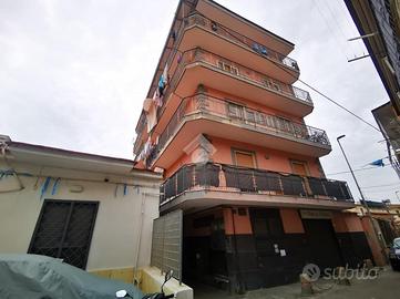 3 LOCALI A CASTELLAMMARE DI STABIA