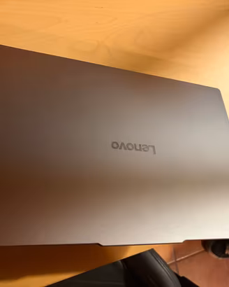 Lenovo Yoga Slim 7i Aura Edition 